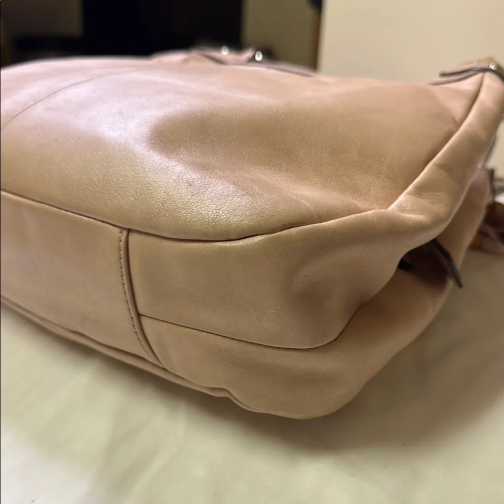 ✨ Coach Bleecker Buckle Hobo Shoulder Bag‎ – Style F17219